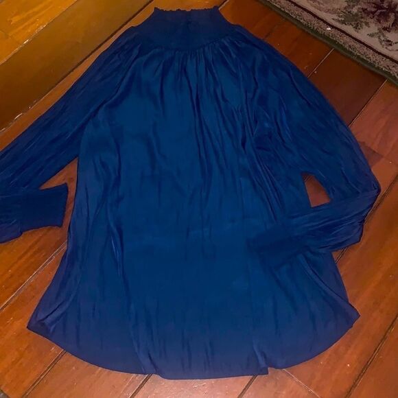 Chico blouse size 2  - Picture 1 of 8